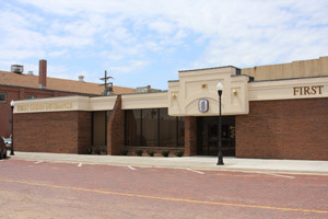Lyons Location Banner Image